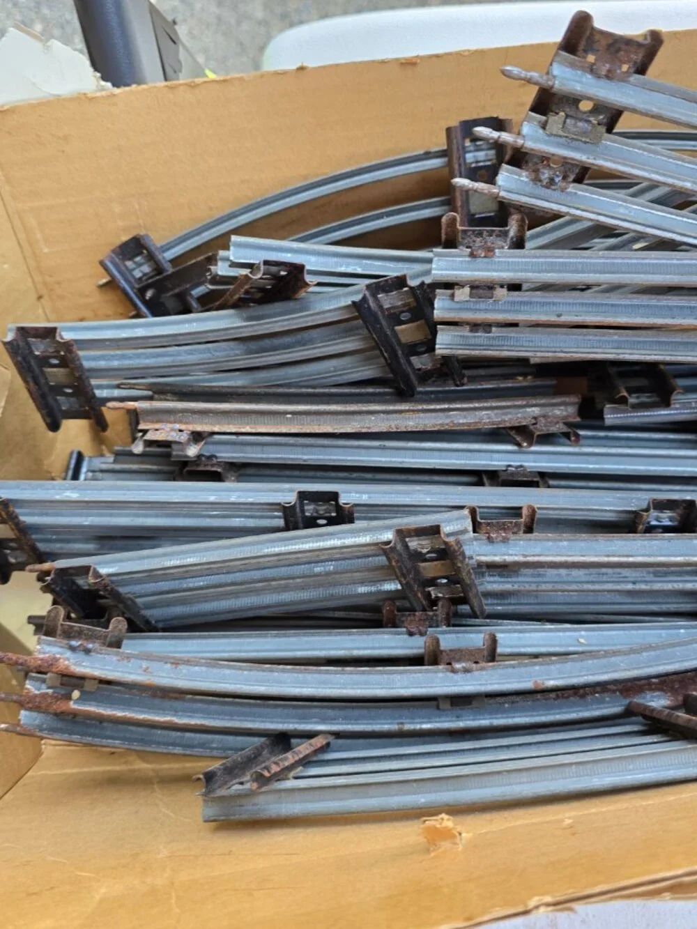 Vintage O-Gauge Model Train Track Bundle - Assorted Straight & Curved Pieces